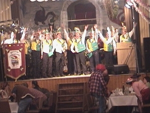 ein kr�ftiges BCV-helau von der B�hne